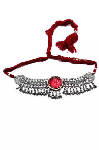 Red stunning silver shiza choker