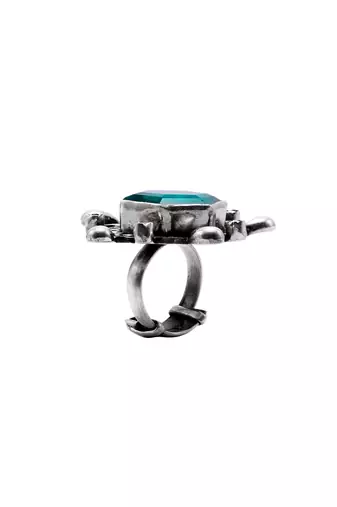 Green silver tiara charming ring