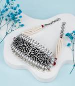 Silver sharia charming choker