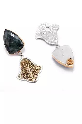 Golden silver shahra elegant earrings
