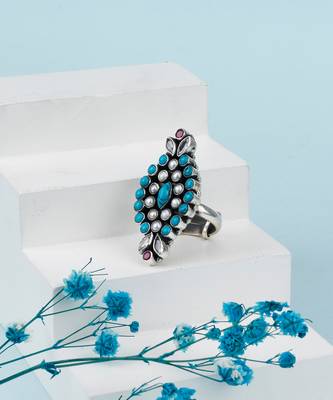 Green silver sara charming ring 1