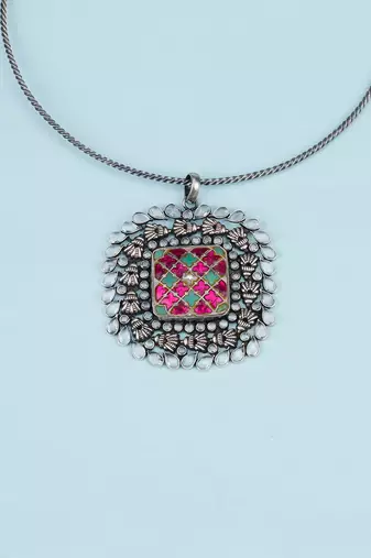 Pink & green silver zara kundan necklace