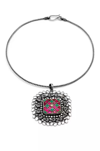 Pink & green silver zara kundan necklace