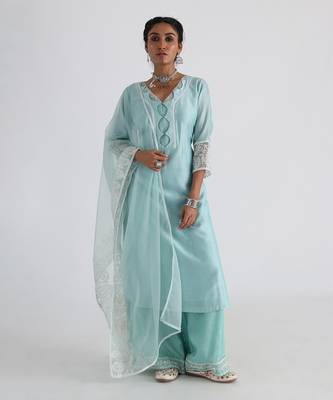Green nura kurta set 1