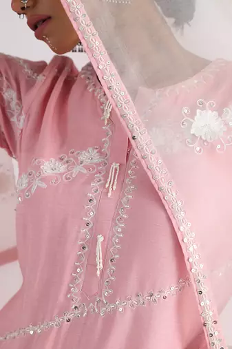 Pink naayab kurta set