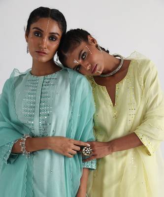 Green nadine kurta set 5