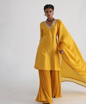 Yellow zibaa kurta set 1