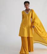 Yellow zibaa kurta set
