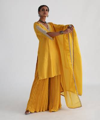 Yellow zibaa kurta set 2