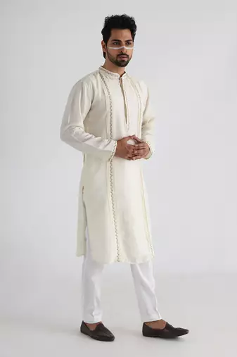 Off white ruakh kurta set