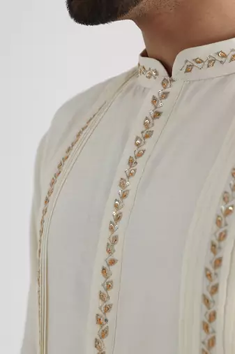 Off white ruakh kurta set