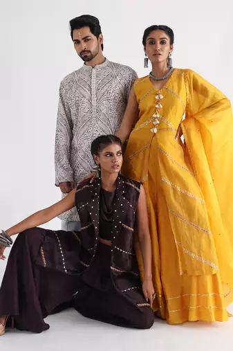 Off white aaref kurta set
