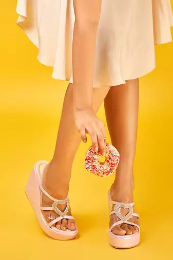 Light pink jellybean wedge