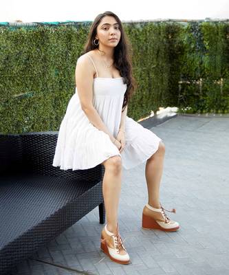 Brown nougat wedge 3