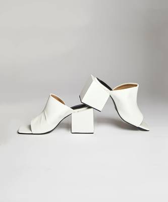 White square block heels 3