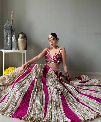 Pink Metallic Tissue Textured lehenga set 1