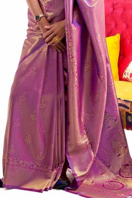Purple Kuntal  Woven Kanjivaram Wedding Saree With Blouse For Women 4