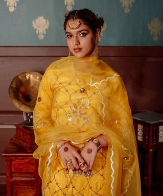 Golden yellow kurta set 4