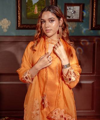 Mettalic orange kurta set 3