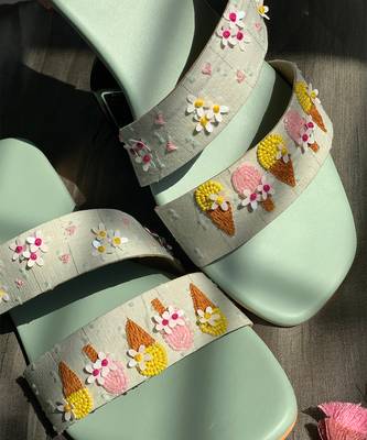 Sea green ice cream flats 2