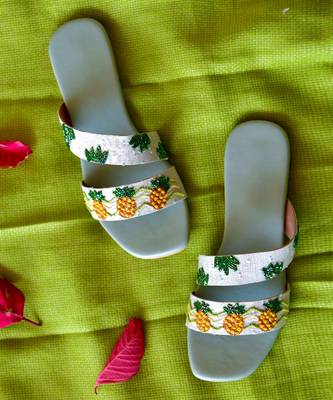 Sea green pineapple flats 1