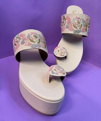 White roz platform heels 1
