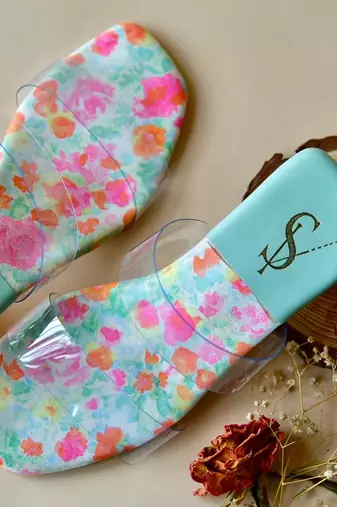 Multicolor spring heels