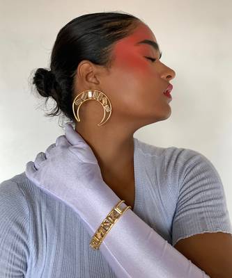 Gold amaana crystal cuff 1