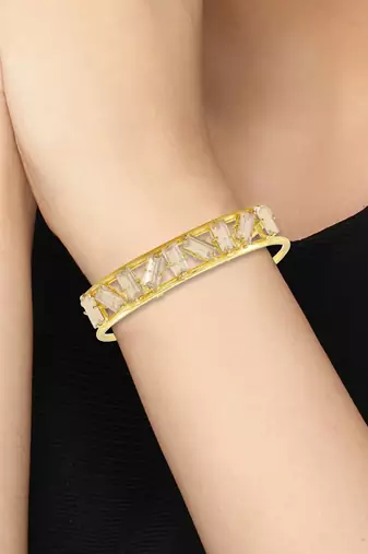 Gold amaana crystal cuff