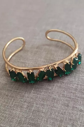 Emerald green amaana crystal cuff