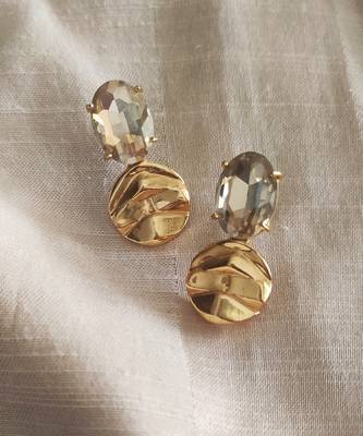 Gold capri pyramid studs 2