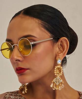 Gold zahara earrings 2