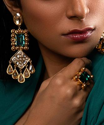 Green zahara earrings 2