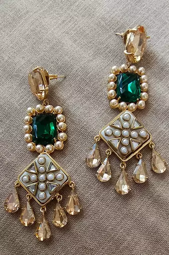 Green zahara earrings
