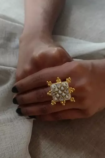 Gold viana mini ring