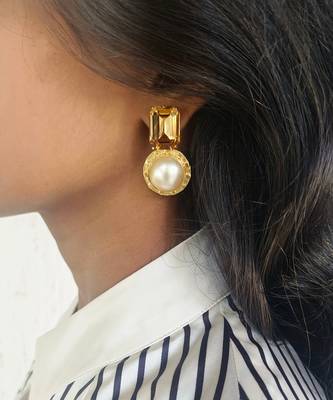 Gold tel aviv mini studs 1