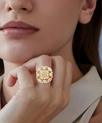Gold suhaaya mini ring 1