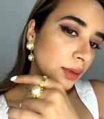 Gold sangria pearl luxe danglers