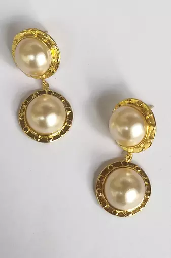 Gold sangria pearl luxe danglers
