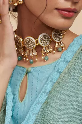 Emerald ruheen choker set