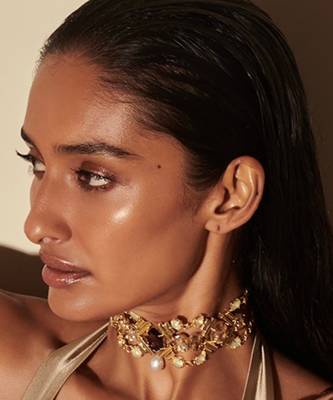 Gold charlotte choker 2