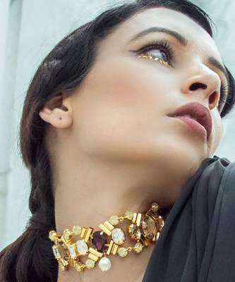 Gold charlotte choker 3