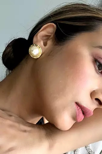 gold pearl luxe stud earrings for women