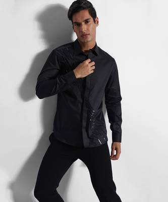 Black antenna strip giza cotton shirt 1