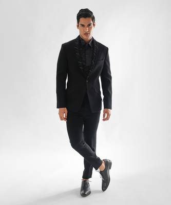 Black tuxedo set 1