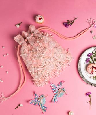 Pink velvet potli bag 3