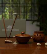 Studio Pottery Divinity Gift Set With Yellow Diffuser,Fumer& Incense Holder