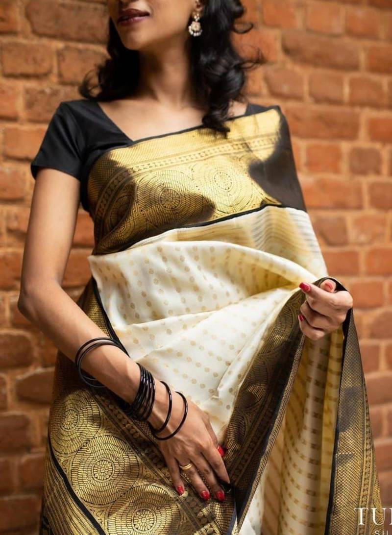 White Black Banarasi Silk Saree With Blouse Piece