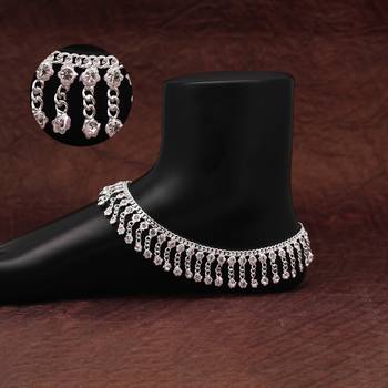 Silver color anklets 1