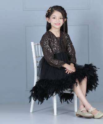 Black color sequence dress 4